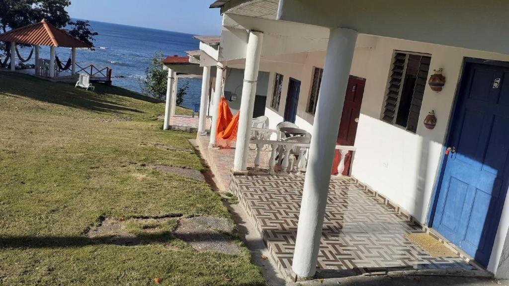 Hostal Denisse Tours Santa Catalina Bagian luar foto