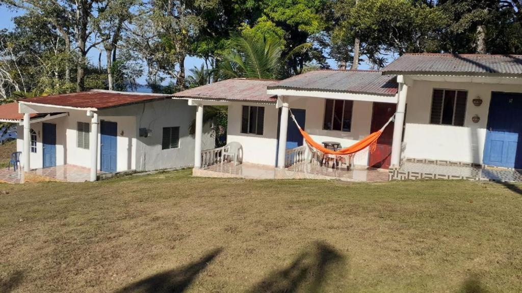 Hostal Denisse Tours Santa Catalina Bagian luar foto
